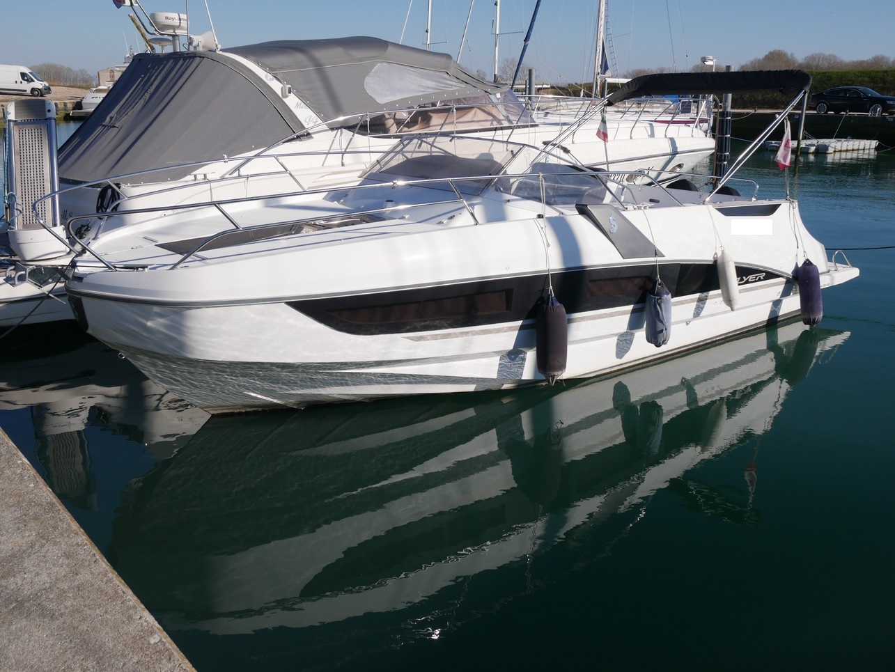 Beneteau Flyer 8.8 SUNdeck - 